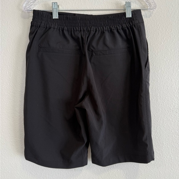 NWOT TOMMY BAHAMA Women's Black Golf Shorts Size Small - Picture 4 of 8